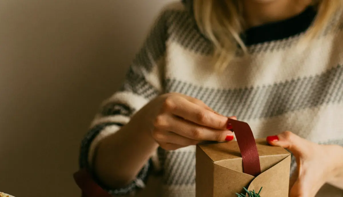 5 clever ways to enjoy Christmas without overspending