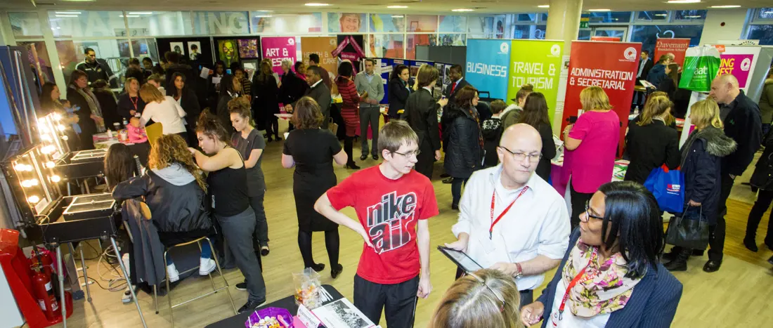 5 musts for running a cracking careers day
