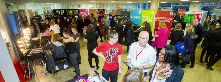 5 musts for running a cracking careers day